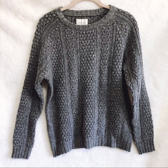 Forever 21 Gray Knit Long Sleeve Sweater - Picture 1 of 8